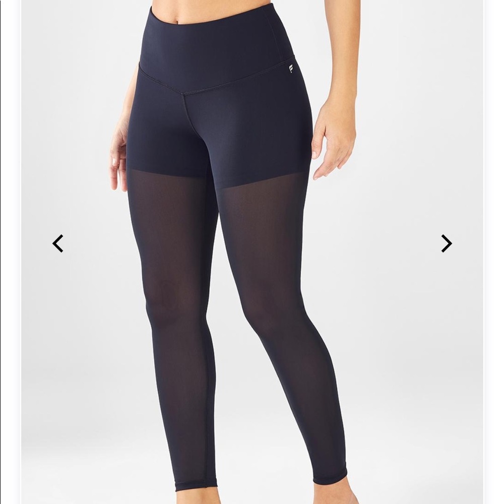 3X Fabletics Leggings